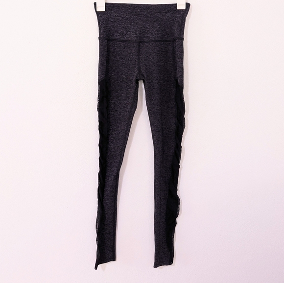 Beyond Yoga Pants - Beyond Yoga High Waisted Mesh Side Leggings Space Dye Black Purple Medium M